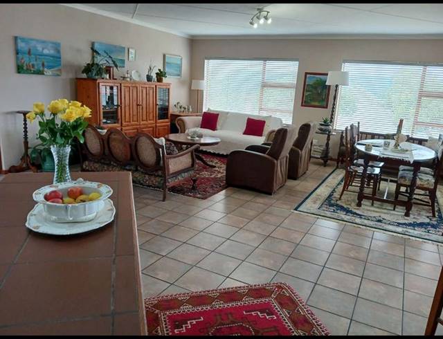 3 BEDROOM HOUSE FOR SALE IN STILBAAI-WES